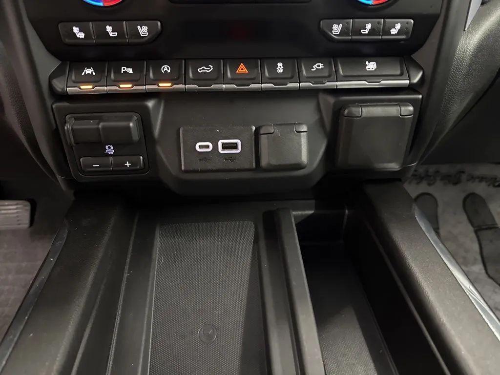 used 2019 GMC Sierra 1500 car, priced at $33,888