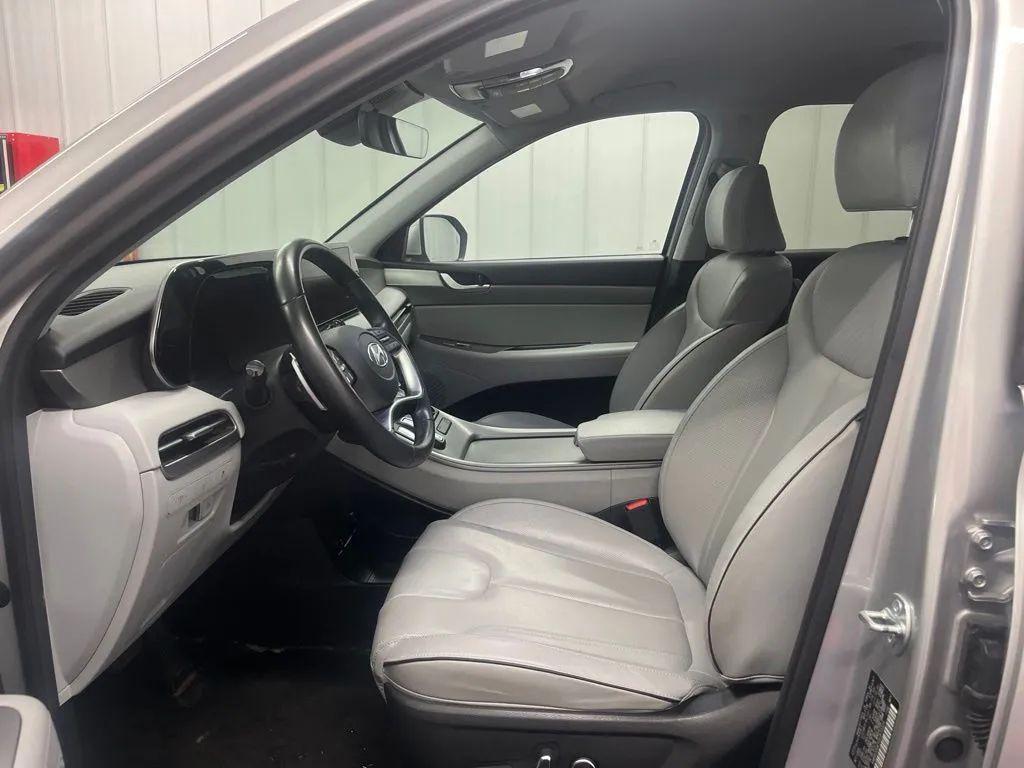 used 2025 Hyundai Palisade car, priced at $32,175
