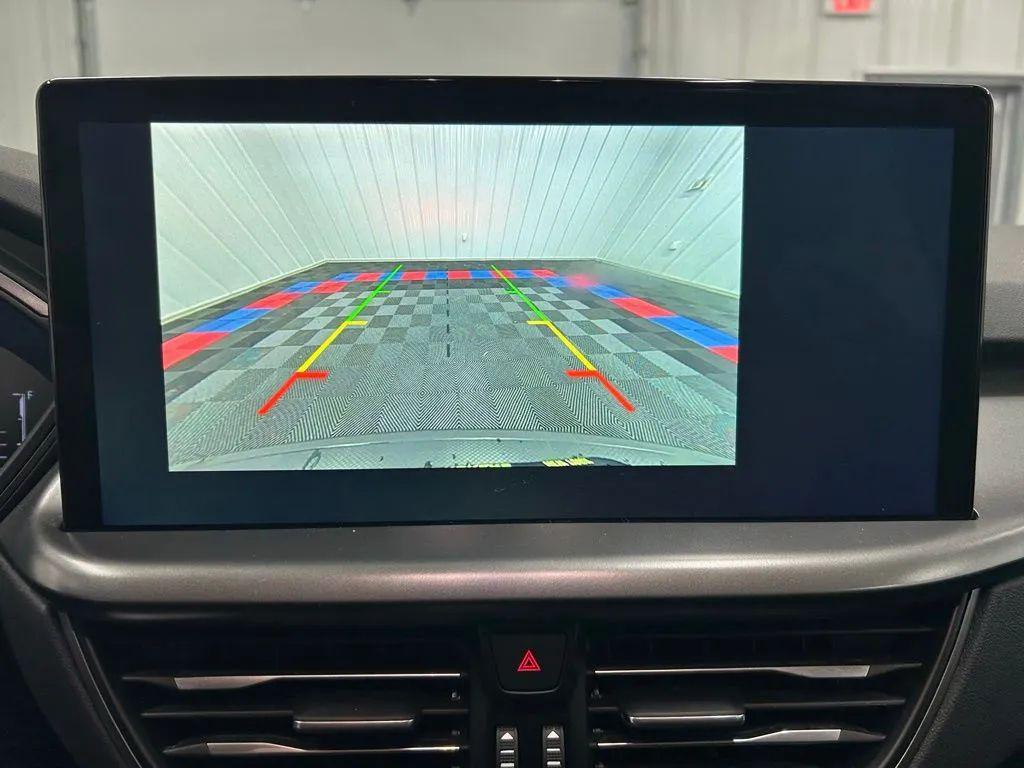 used 2024 Ford Escape PHEV car, priced at $22,228