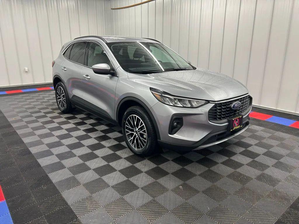 used 2024 Ford Escape PHEV car, priced at $22,228