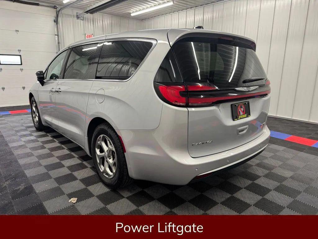 used 2024 Chrysler Pacifica car, priced at $35,173