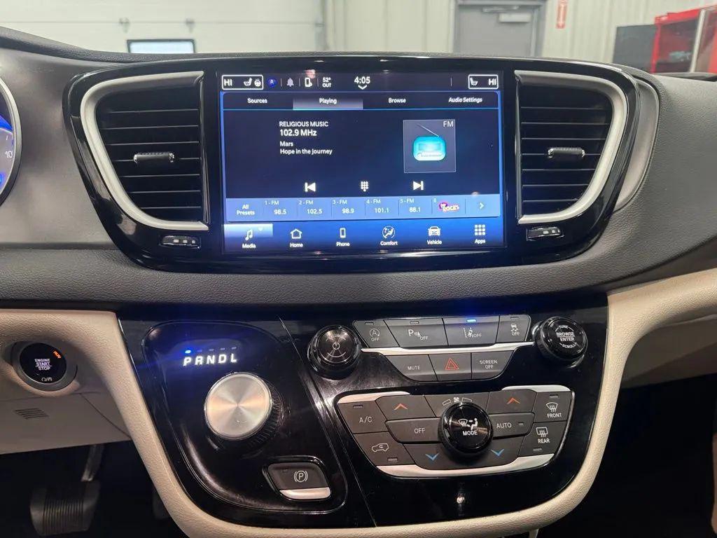 used 2024 Chrysler Pacifica car, priced at $24,145