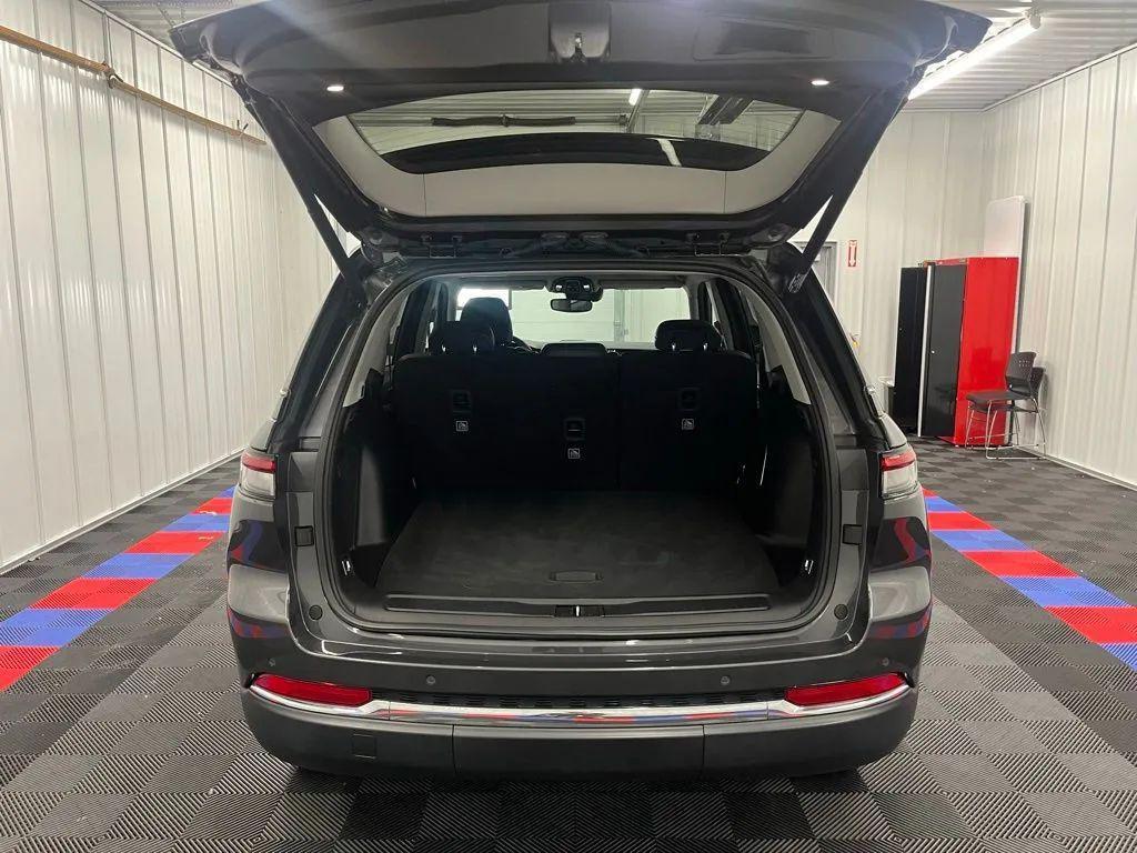 used 2022 Jeep Grand Cherokee 4xe car, priced at $28,869