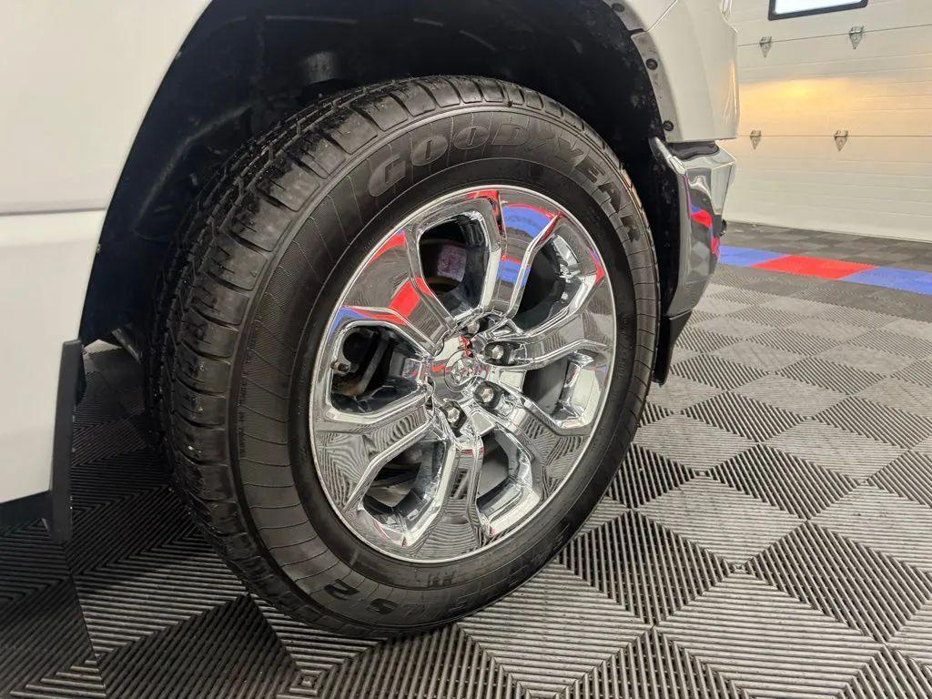 used 2022 Ram 1500 car, priced at $27,188