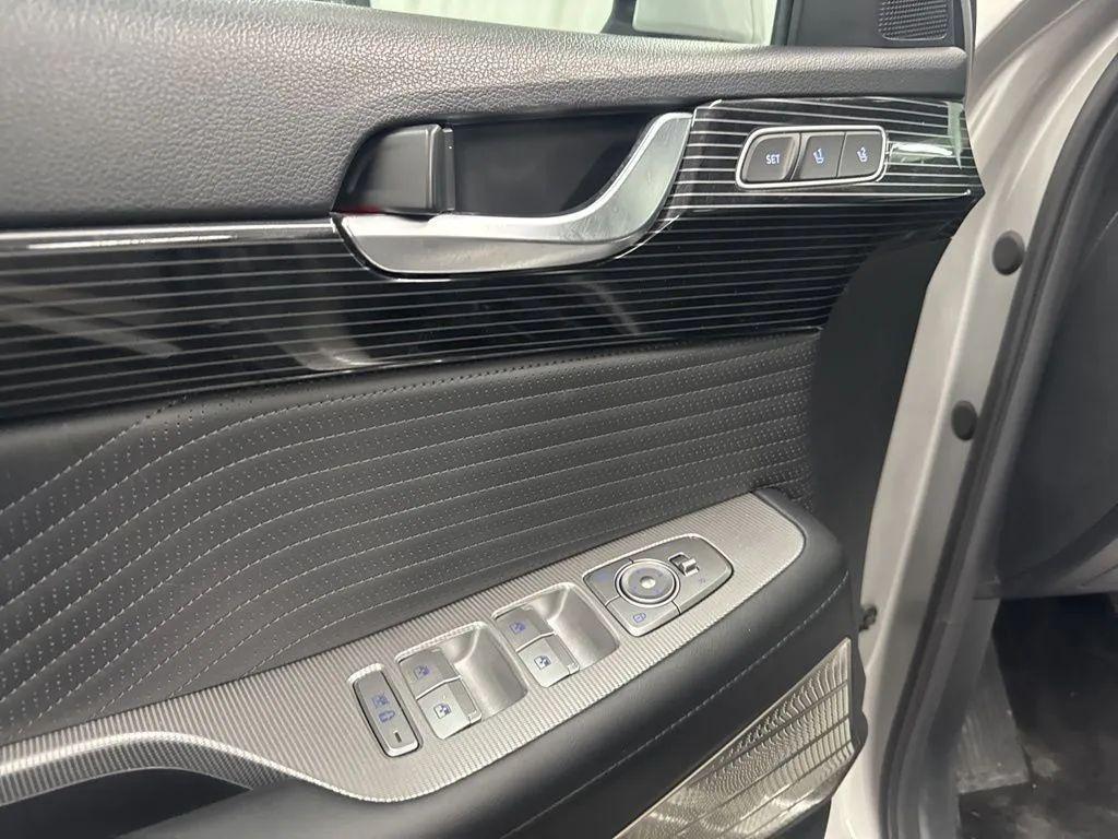 used 2024 Hyundai Palisade car, priced at $36,111