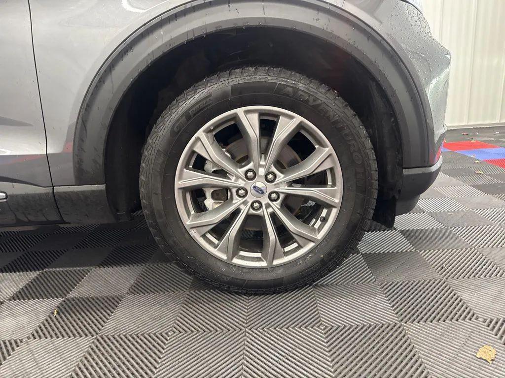 used 2022 Ford Explorer car, priced at $27,200