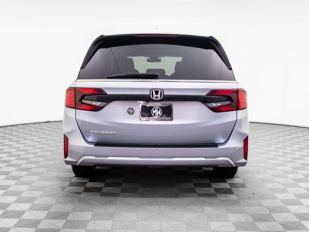 new 2026 Honda Odyssey car, priced at $41,637