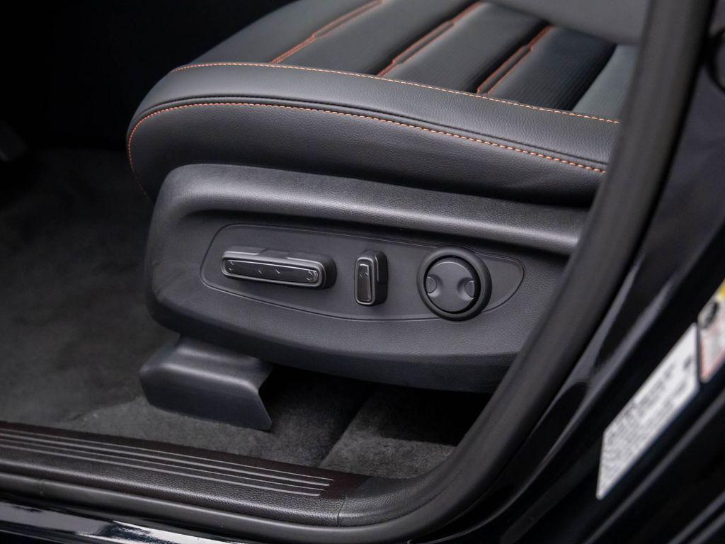 new 2026 Honda CR-V Hybrid car, priced at $39,583