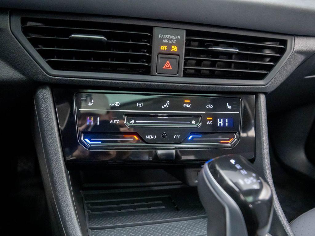 used 2025 Volkswagen Jetta car, priced at $21,000