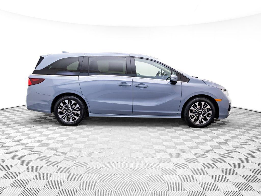 new 2026 Honda Odyssey car, priced at $53,645