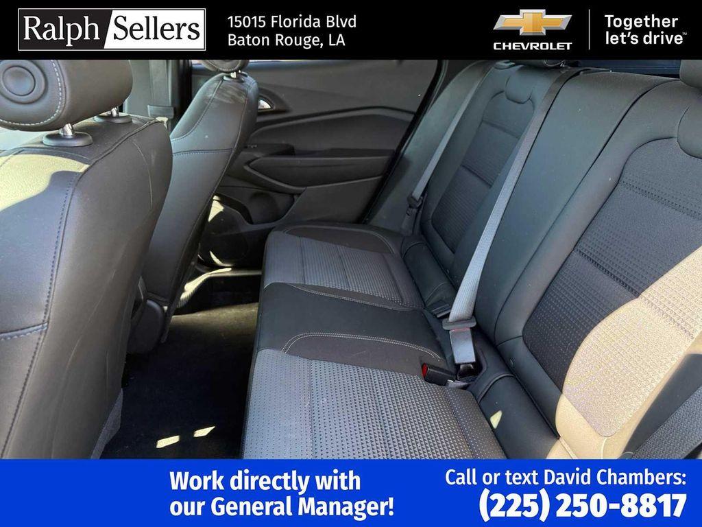 used 2025 Chevrolet Trax car, priced at $19,995