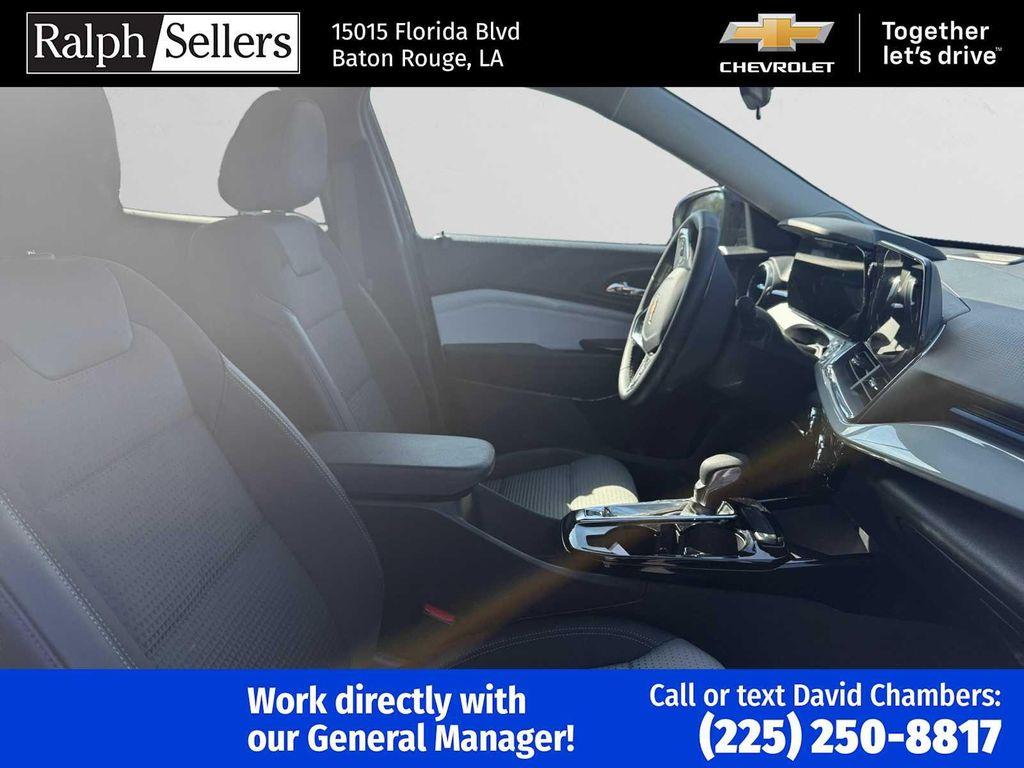 used 2025 Chevrolet Trax car, priced at $19,995