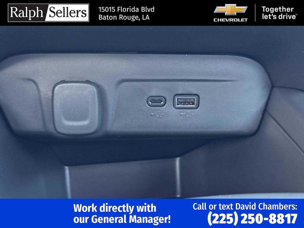 new 2026 Chevrolet Trax car, priced at $25,195