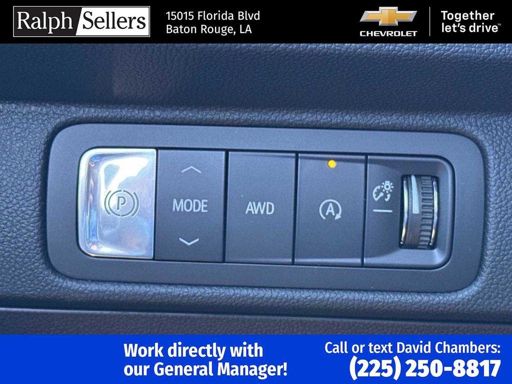 new 2026 Chevrolet Traverse car, priced at $57,455