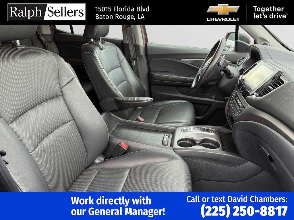 used 2023 Honda Ridgeline car, priced at $27,995