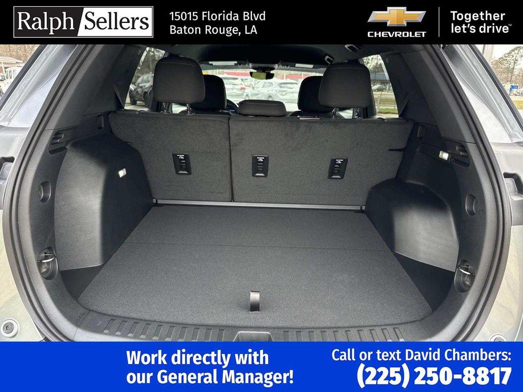 new 2026 Chevrolet Equinox car, priced at $26,940