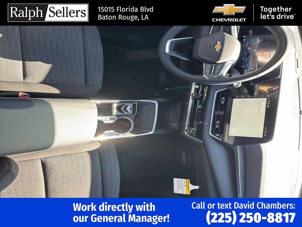 new 2026 Chevrolet Equinox car, priced at $28,030