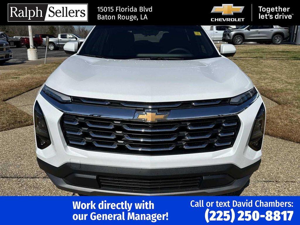 new 2026 Chevrolet Equinox car, priced at $28,030