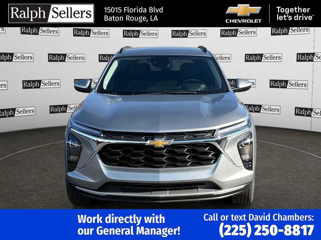 used 2025 Chevrolet Trax car, priced at $21,995