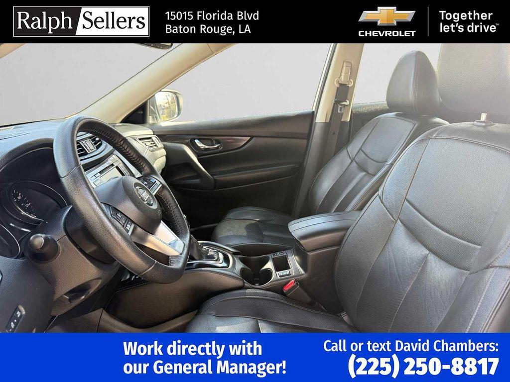 used 2020 Nissan Rogue car, priced at $18,900