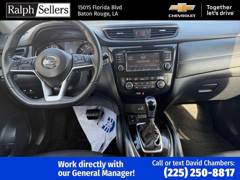 used 2020 Nissan Rogue car, priced at $18,900