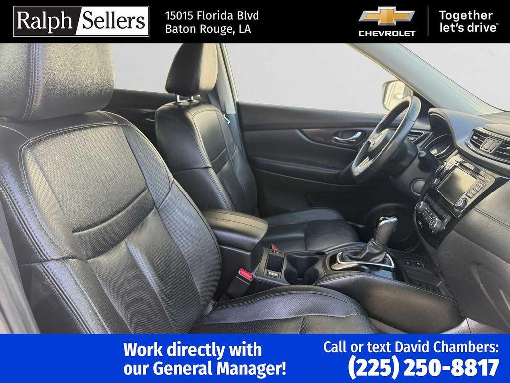 used 2020 Nissan Rogue car, priced at $18,900