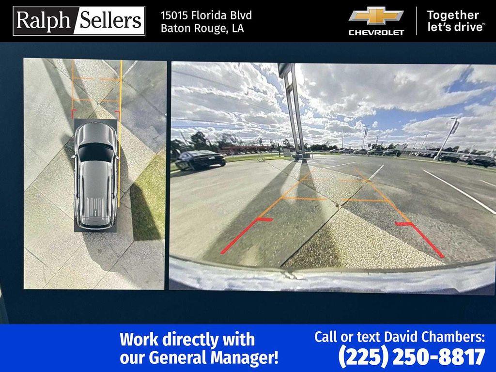 new 2026 Chevrolet Traverse car, priced at $43,920