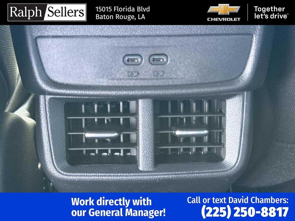 new 2026 Chevrolet Equinox car, priced at $27,280