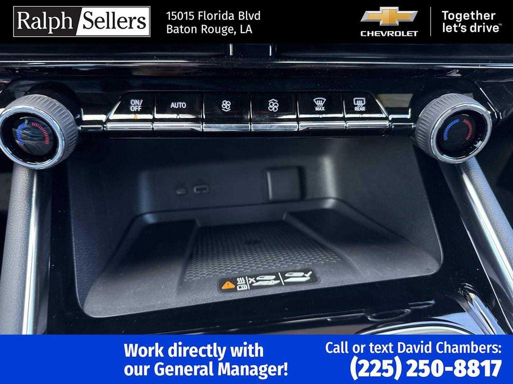 new 2026 Chevrolet Traverse car, priced at $38,915