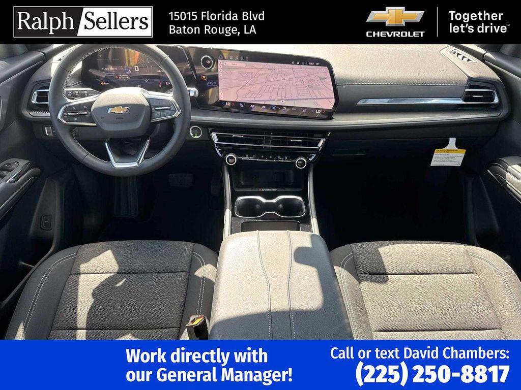 new 2026 Chevrolet Traverse car, priced at $38,915