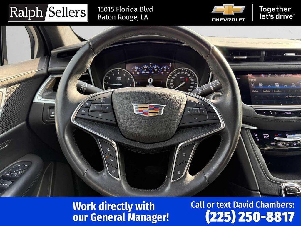 used 2017 Cadillac XT5 car, priced at $22,300