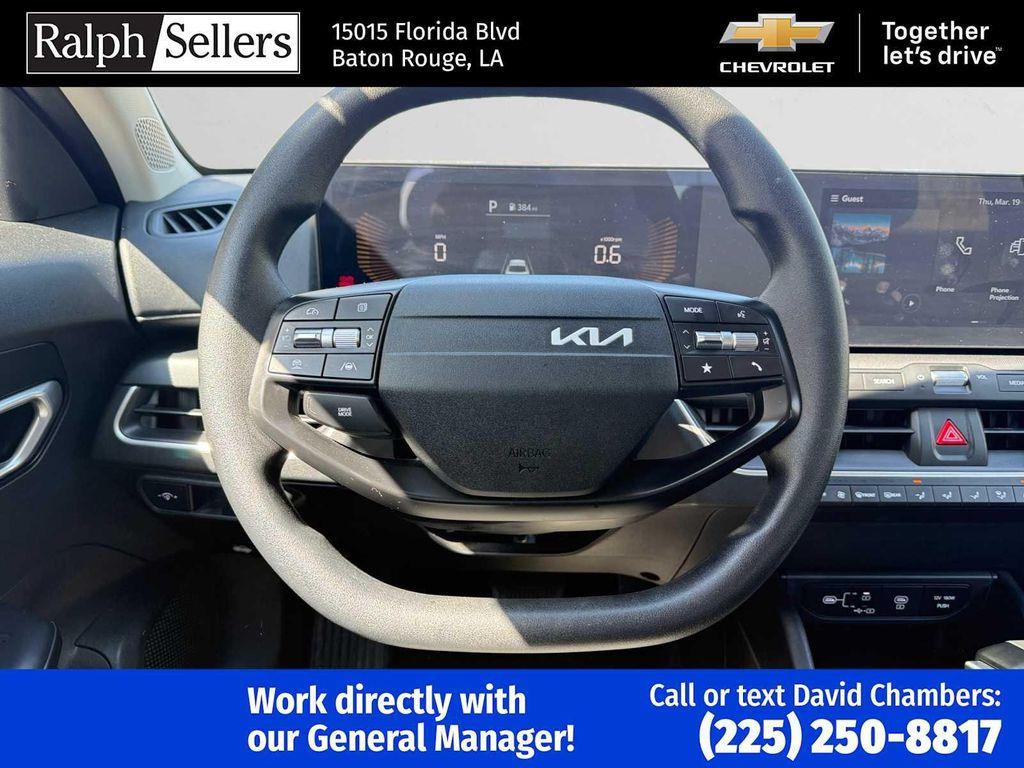 used 2025 Kia K4 car, priced at $20,000