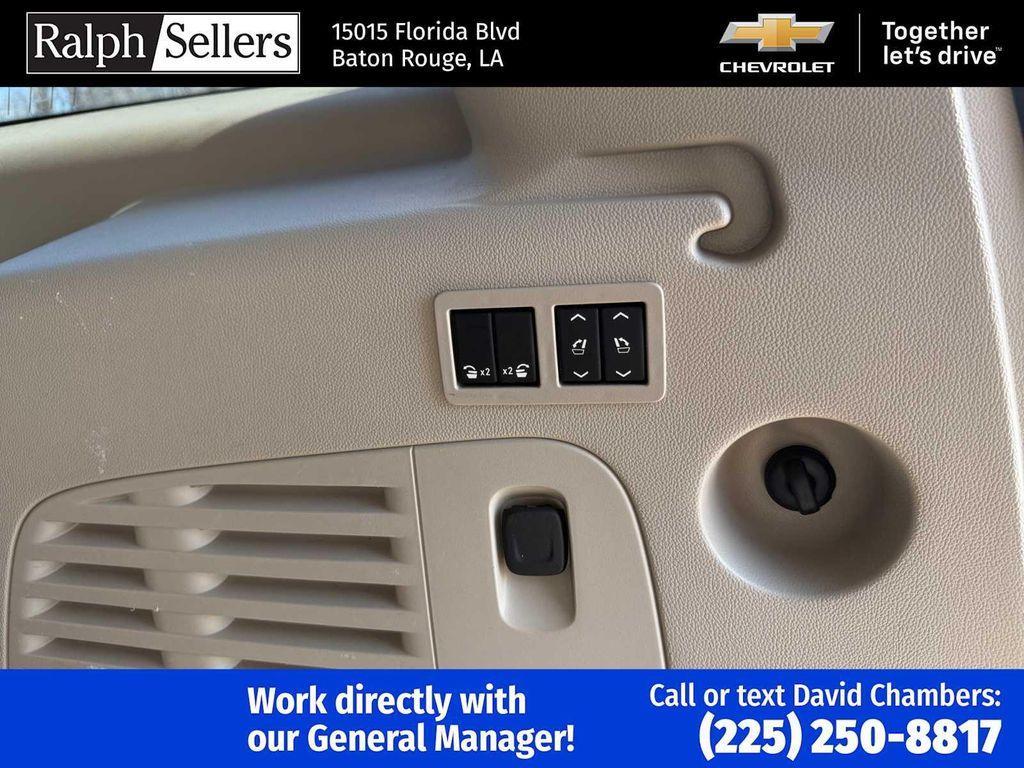 used 2018 GMC Yukon XL car, priced at $29,400