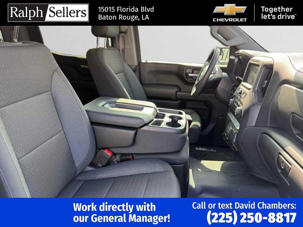 used 2024 Chevrolet Silverado 1500 car, priced at $40,995