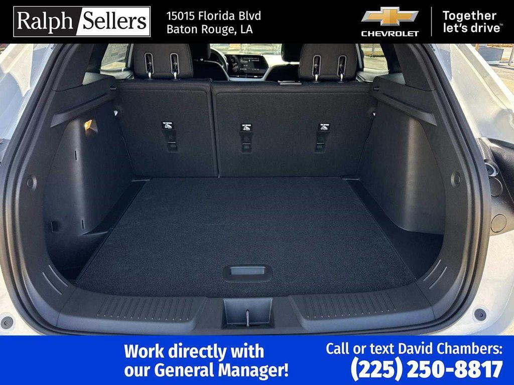 new 2026 Chevrolet Trax car, priced at $25,195