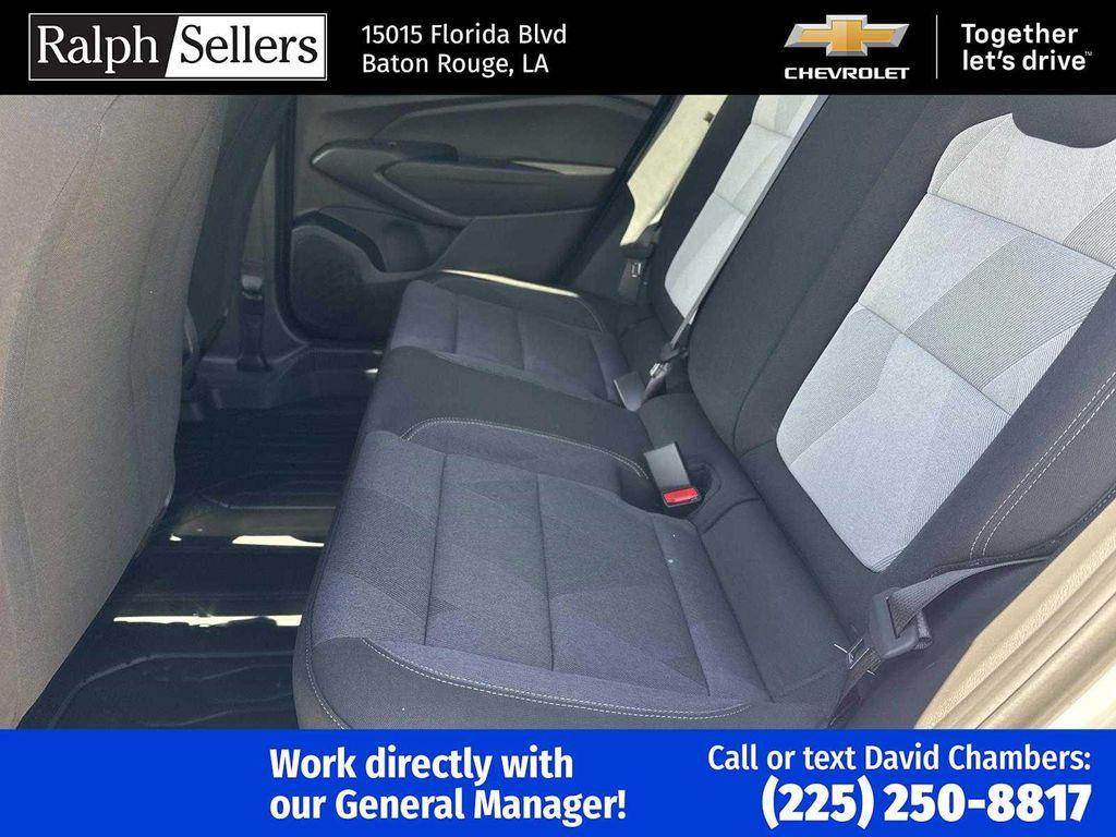 new 2026 Chevrolet Trax car, priced at $25,195