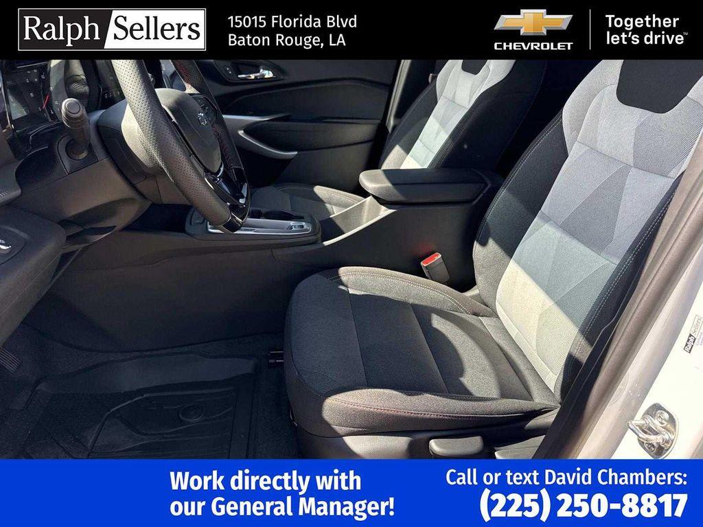 new 2026 Chevrolet Trax car, priced at $25,195