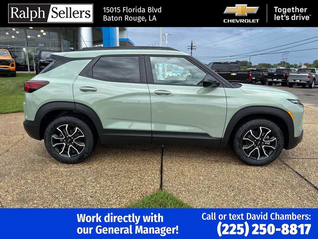 new 2026 Chevrolet TrailBlazer car, priced at $33,270