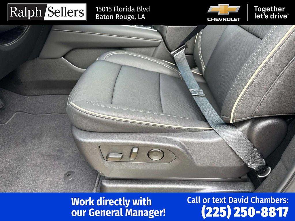 new 2025 Chevrolet Suburban car, priced at $80,050