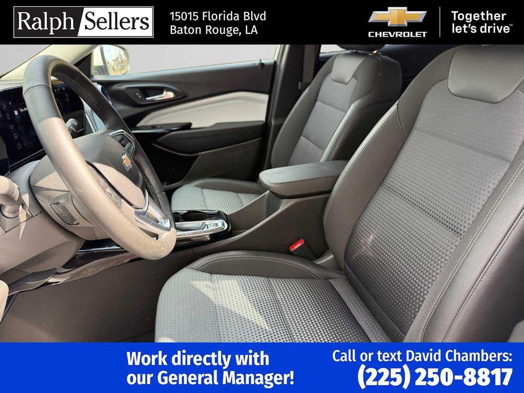 used 2025 Chevrolet Trax car, priced at $19,995