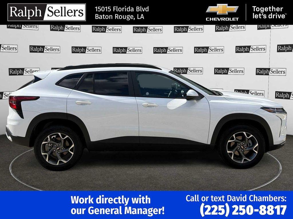 used 2025 Chevrolet Trax car, priced at $19,995