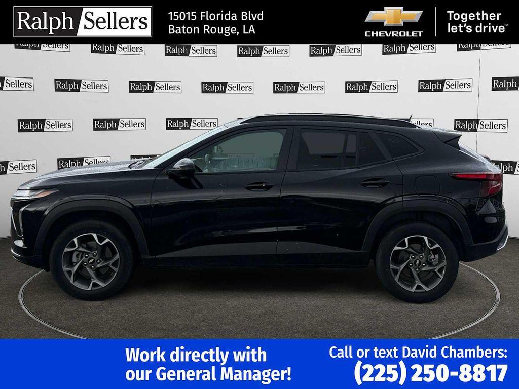 used 2025 Chevrolet Trax car, priced at $19,995