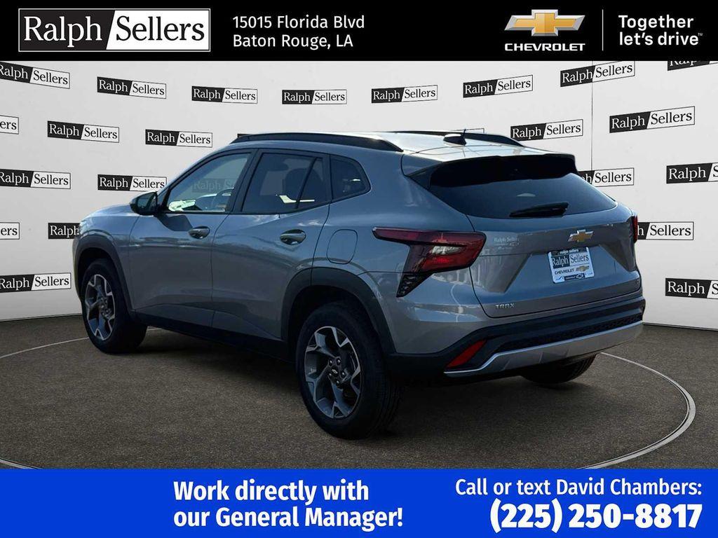used 2025 Chevrolet Trax car, priced at $19,995