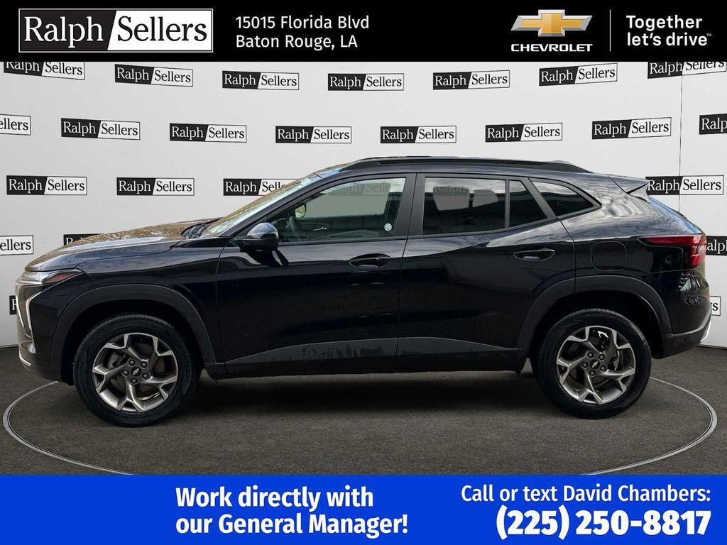 used 2025 Chevrolet Trax car, priced at $19,995