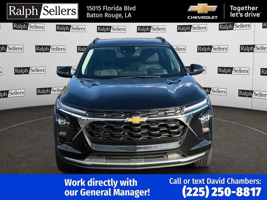 used 2025 Chevrolet Trax car, priced at $19,995