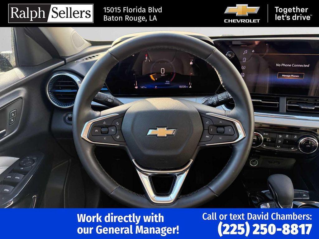 used 2025 Chevrolet Trax car, priced at $19,995