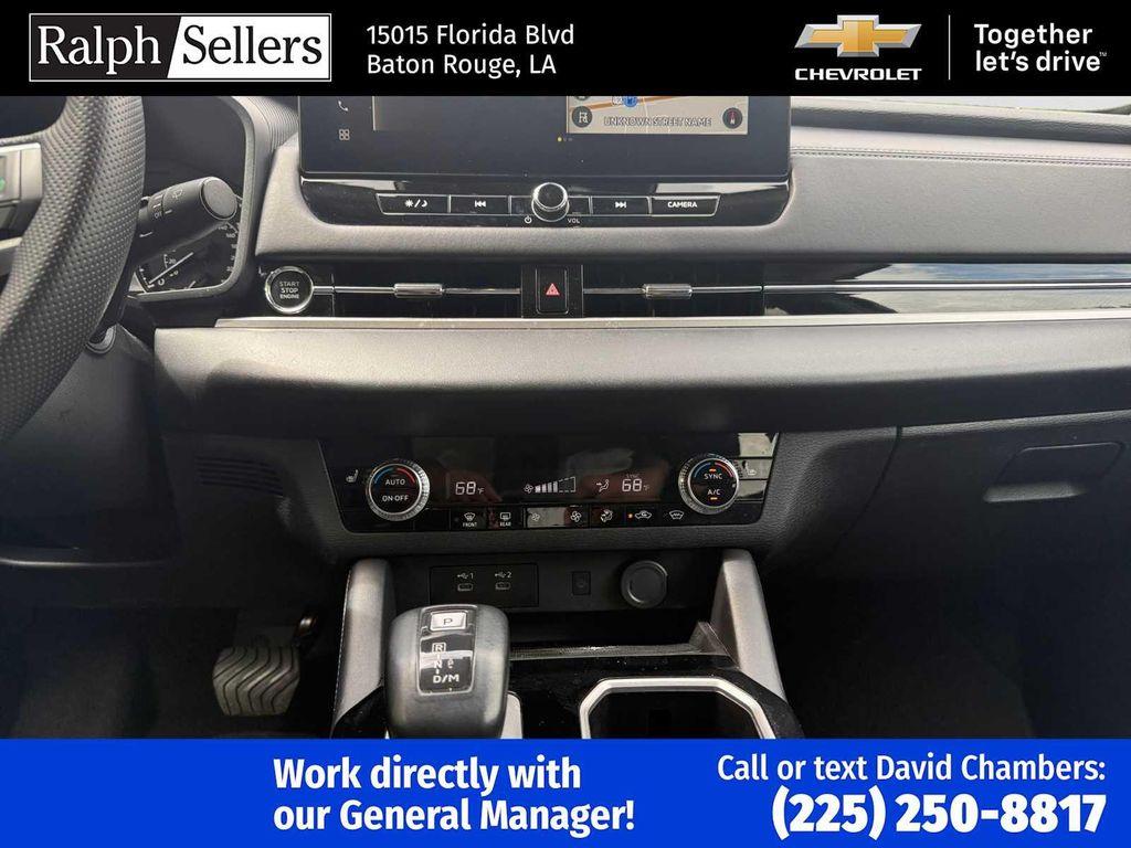 used 2025 Mitsubishi Outlander car, priced at $25,674