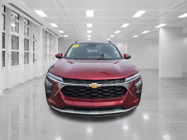 used 2025 Chevrolet Trax car, priced at $21,550