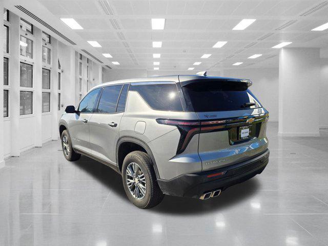 used 2024 Chevrolet Traverse car, priced at $31,583