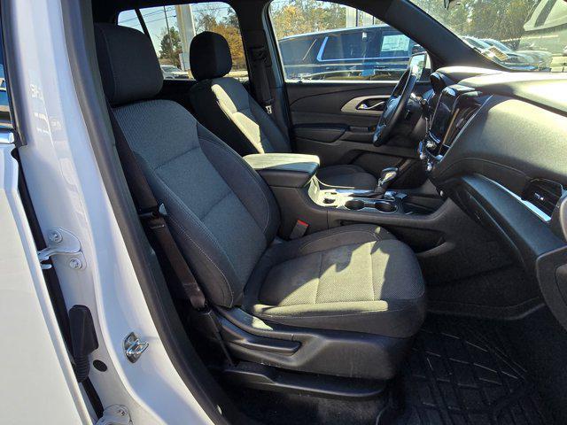 used 2023 Chevrolet Traverse car, priced at $19,993
